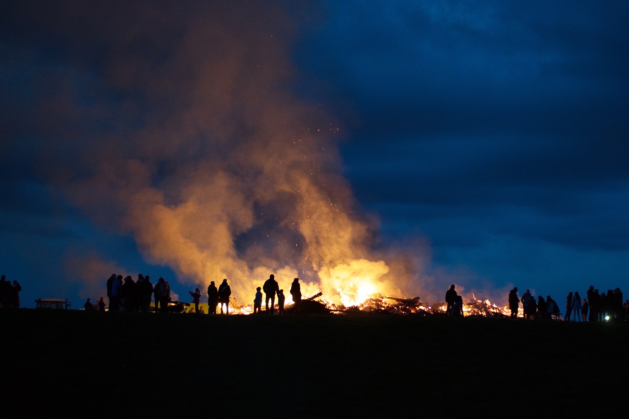 Osterfeuer Thüdinghausen
